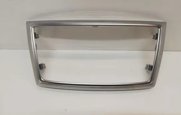 Mercedes-Benz GL X166 Radio/GPS head unit trim A1666800317