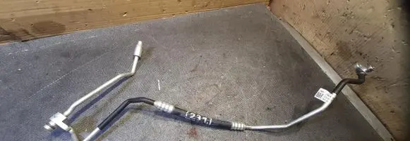 Audi A4 S4 B9 8W Air conditioning (A/C) pipe/hose 8W1816720