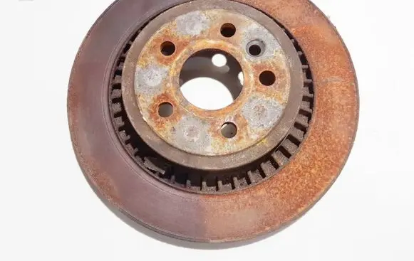 Volvo XC60 Rear brake disc ventiliuojamas