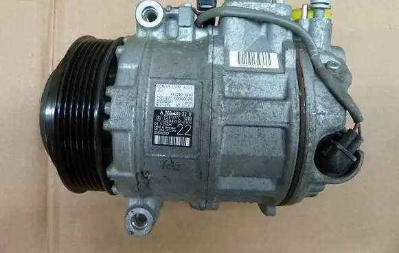 Mercedes-Benz ML AMG W166 Air conditioning (A/C) compressor (pump) 4471506300T