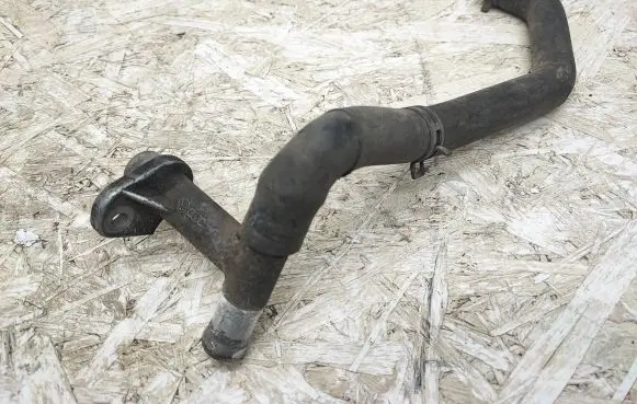 Volkswagen Transporter - Caravelle T4 Engine coolant pipe/hose 074121145R