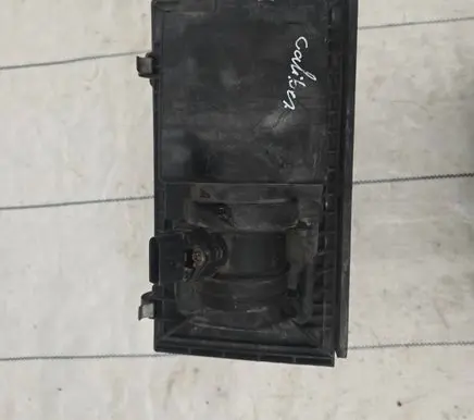 Air filter box