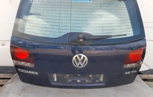 Volkswagen Touareg I Tailgate/trunk/boot lid TOUKLA