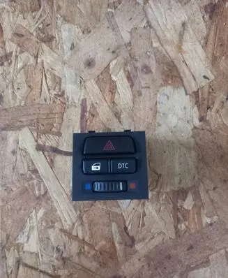 BMW 3 E90 E91 Hazard light switch 9132421