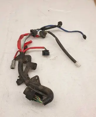 Lexus IS 220D-250-350 Headlight/headlamp wiring loom/harness 