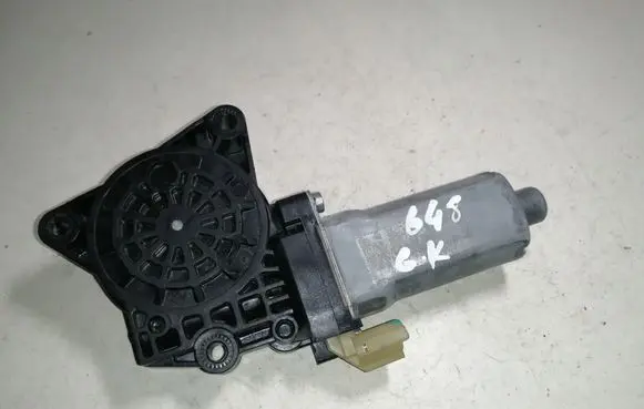 KIA Carens II Rear door window regulator motor F00S1A3295
