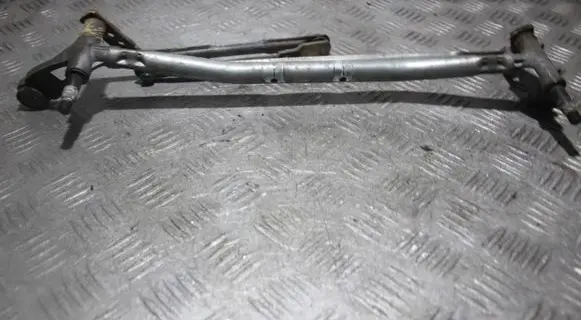 Renault Megane II Front wiper linkage 