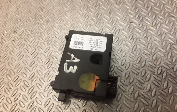 Audi A3 S3 8P Steering angle sensor 1K0959654