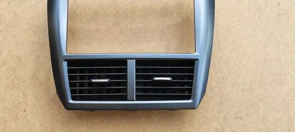 Subaru Impreza III Dash center air vent grill 66110FG020