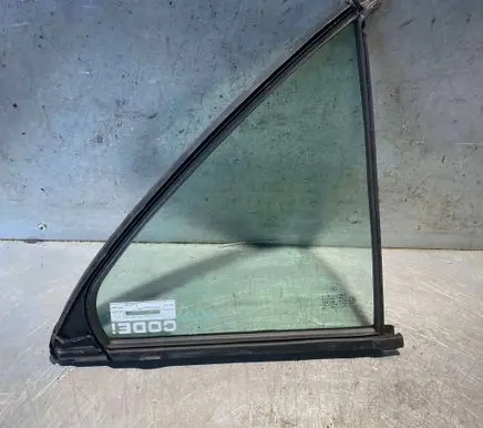 Mercedes-Benz C AMG W202 Rear door window glass 43R001057 DOT27M23100AS2
