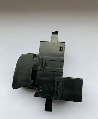 Nissan Primera Electric window control switch 25411AV600