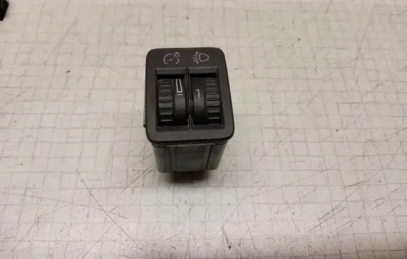 Volkswagen PASSAT B6 Headlight level height control switch 3C0941333