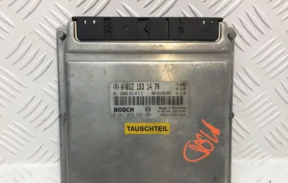 Mercedes-Benz Sprinter W901 W902 W903 W904 Engine control unit/module ECU A6121531479