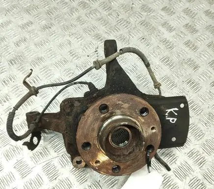 Opel Vivaro Front wheel hub 93866697