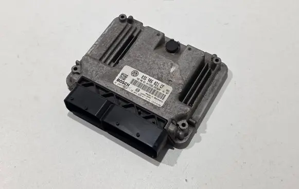 Volkswagen Eos Engine control unit/module 03g906021cf