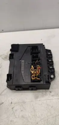 Volkswagen PASSAT B7 Power management control unit 959433B