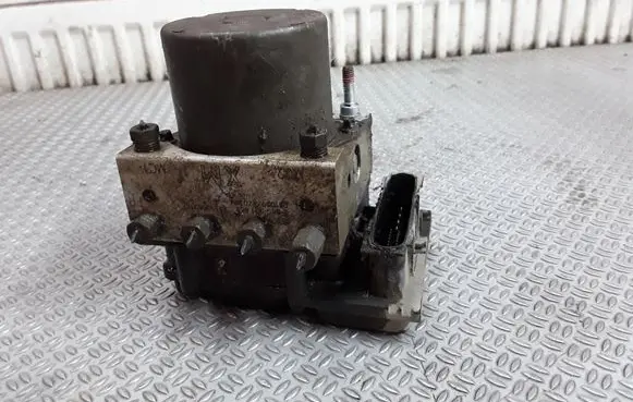 Toyota Auris 150 ABS Pump 0265800527 89016G0535 0265231858