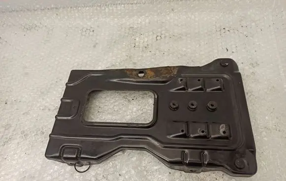 Mercedes-Benz C W203 Battery tray 