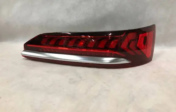 Audi Q7 4M Rear/tail lights 4M0.945.076 4M0945076 90139899