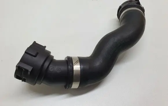 BMW 5 F10 F11 Engine coolant pipe/hose 8509274 17128509274 1712850927401