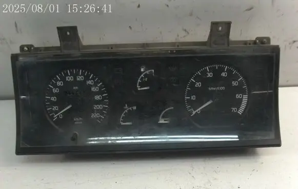 Renault 19 Speedometer (instrument cluster) 7700839928H