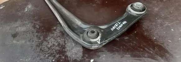 Peugeot Expert Front control arm 9816863680