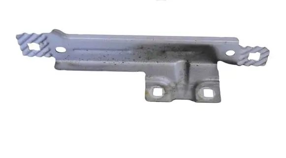 Mercedes-Benz S C217 Fender mounting bracket A2228811414