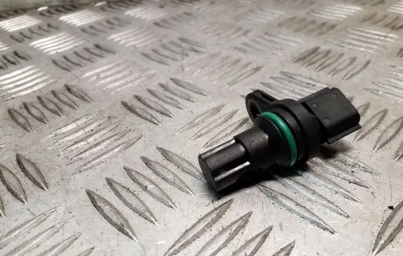 Nissan Juke I F15 Camshaft position sensor S119701