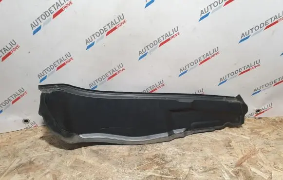 BMW X1 F48 F49 Other engine bay part 7329399 51767329399