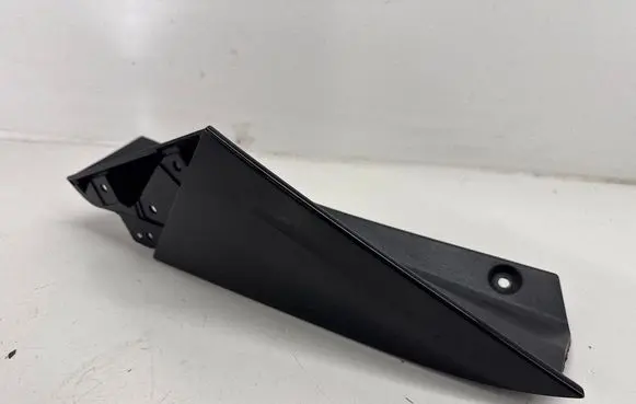 Buick Encore GX I Rear side glass trim 42599164 42861782 42814477