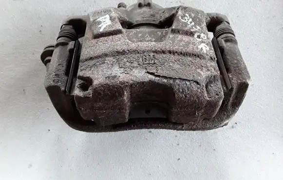 Chevrolet Orlando Front brake caliper 13301227