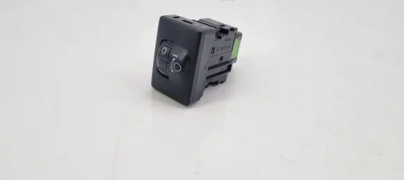 Toyota Prius (XW20) Headlight level height control switch