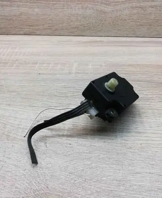 Volvo S60 Air flap motor/actuator 75622C