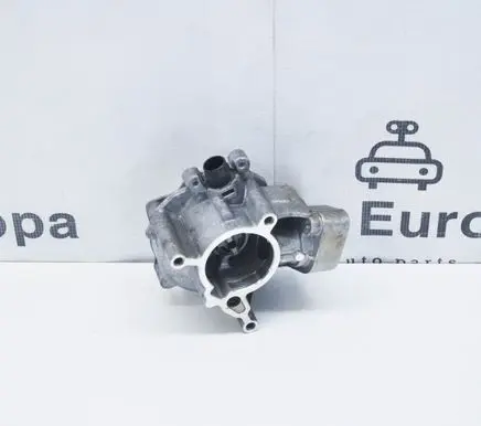 Audi TT TTS RS Mk3 8S Fuel injection high pressure pump 06L145100B