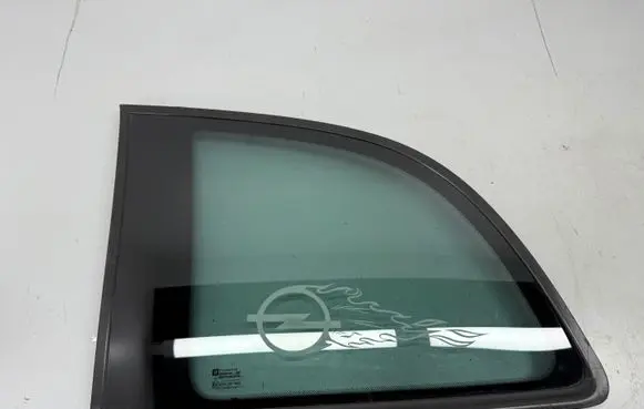 Opel Zafira A Rear side window 43R007028