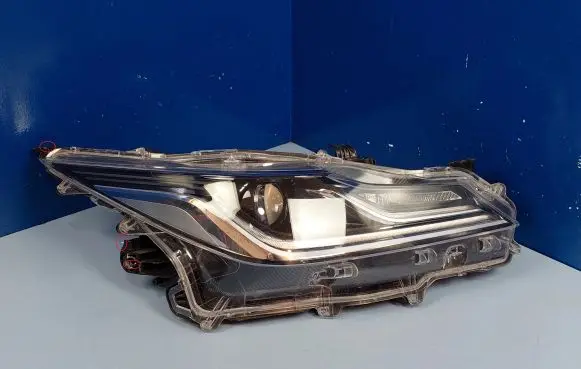Toyota Corolla E210 E21 Headlight/headlamp 8111002T51 19350F