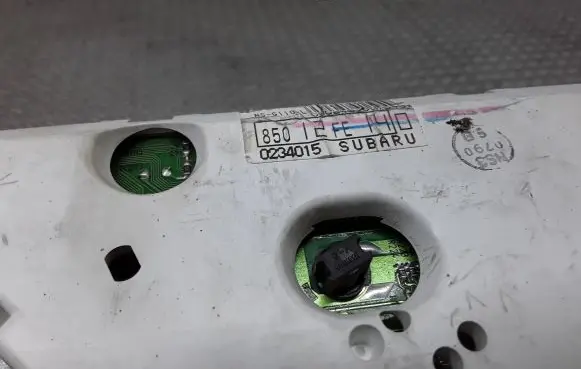 Subaru Impreza II Speedometer (instrument cluster) 0234015