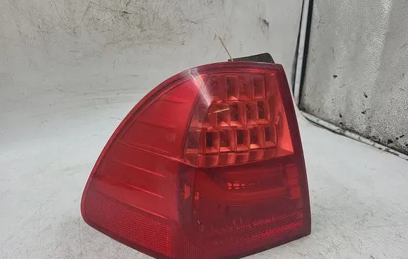 BMW 3 E90 E91 Rear/tail lights 2181010516