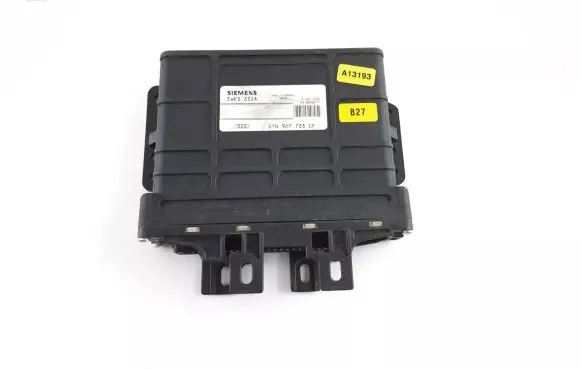 Volkswagen PASSAT B5 Gearbox control unit/module 01N927733CF 5WK3332A 01N927733