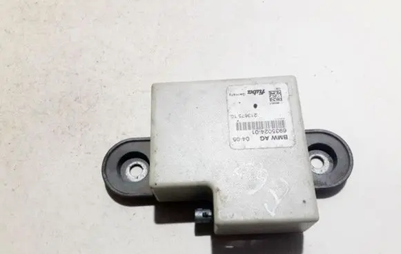 BMW 5 E60 E61 Antenna control unit 693502401 21367510