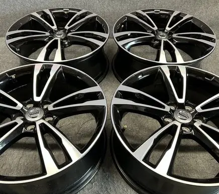 R19 alloy rim