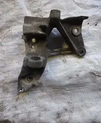 Ford Focus Generator/alternator bracket 9653249480