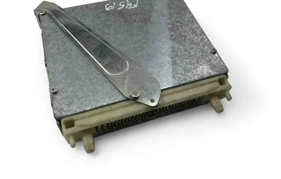 Volvo V70 Engine control unit/module ECU S103955411B