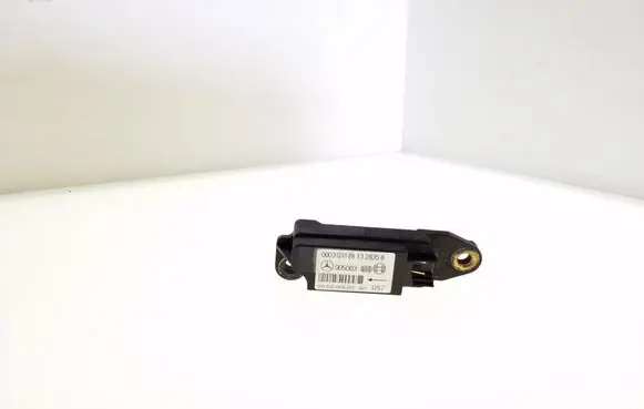 Mercedes-Benz CLK A209 C209 Airbag deployment crash/impact sensor 0018204426 000303178