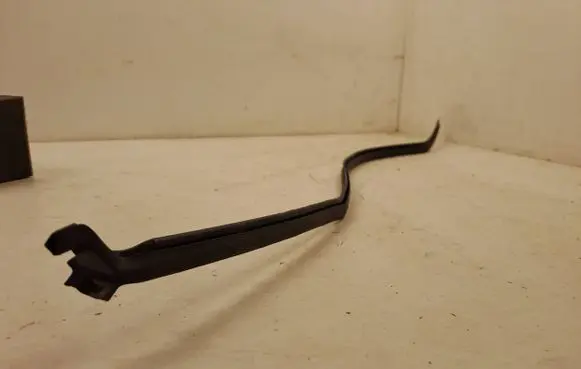 Rubber seal rear door