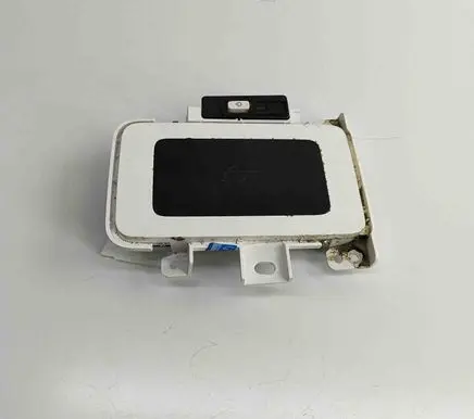 Toyota Prius (XW50) Wireless charging module 861C047010A0 CAQS05H3AJ