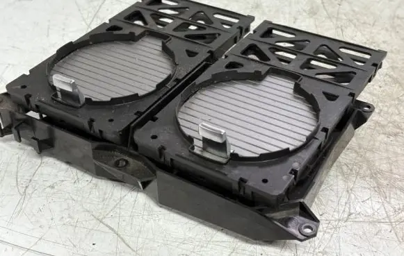 BMW 7 E65 E66 Cup holder front 51167152117 7152117