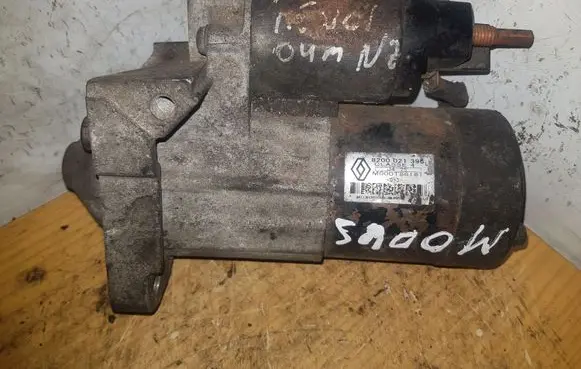 Renault Modus Starter motor 8200021396 M000T86181