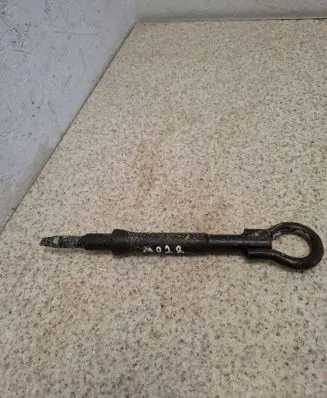 Peugeot 2008 I Towing hook eye 