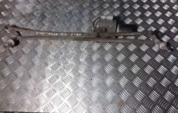 Iveco Daily 35 - 40.10 Front wiper linkage and motor